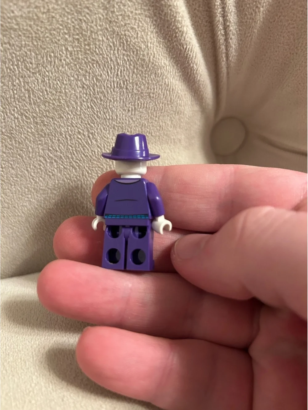 NEW Lego The Joker 76013 Blue Vest, Dark Purple Fedora Super Heroes Minifigure
